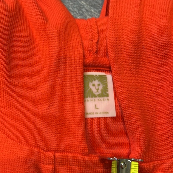 NWT Anne Klein red jacket beautiful black leather buttons , size large - Picture 11 of 13